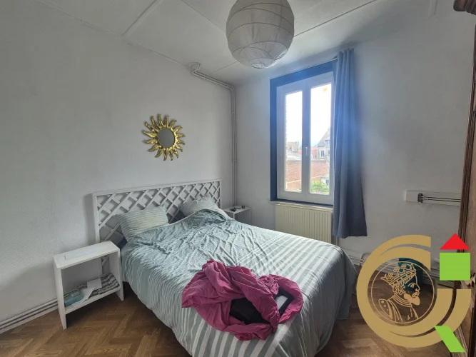 House in Good Condition photo 4