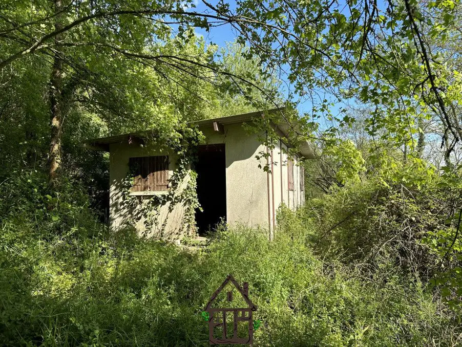 House for sale in Vernon — 1 bedroom, 32 m²
