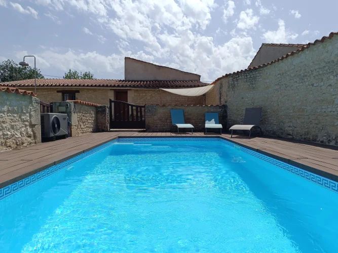 Charming House with Pool, Close to Matha photo 2
