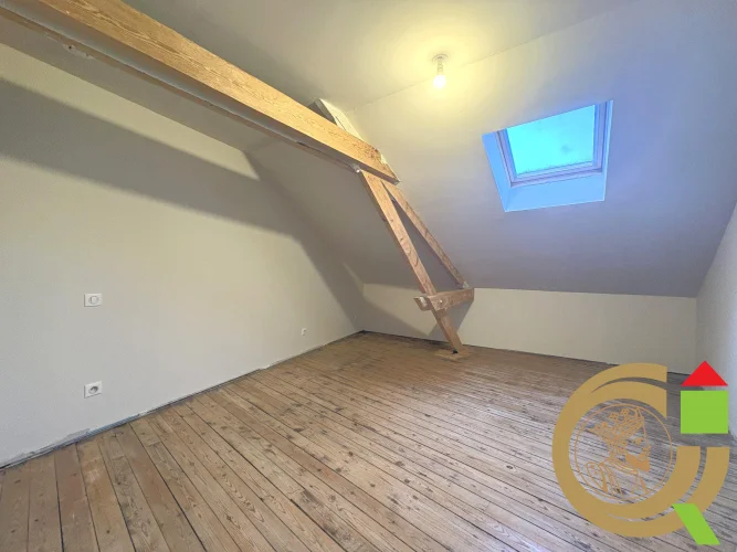 Duplex Close to Amenities photo 4