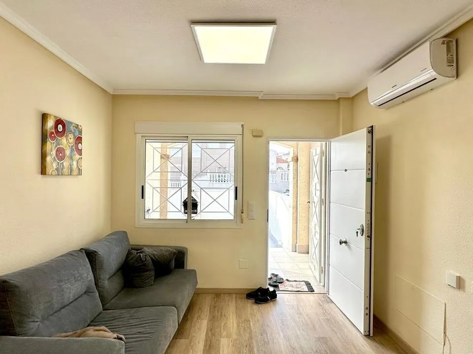 Lavanda Real Estate photo 2