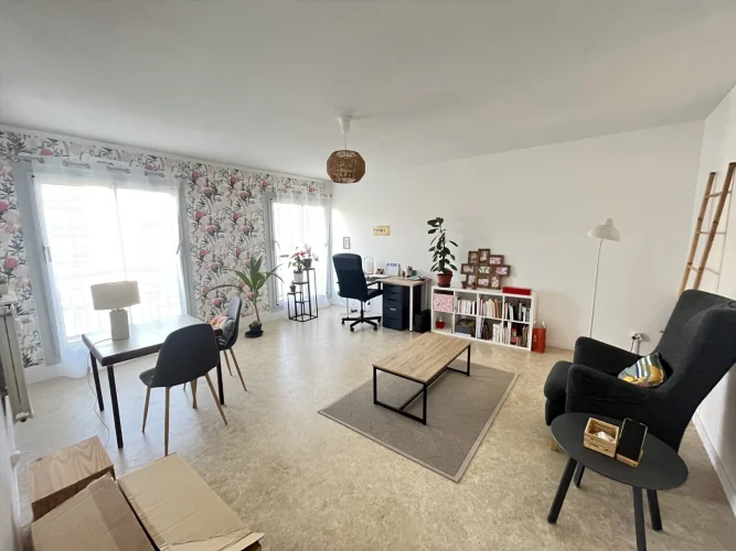 Two-Room Flat in a Secure Residence