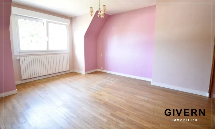 Neo-Bretonne Style Large Family Home with Garden, Pool, and Basement photo 5