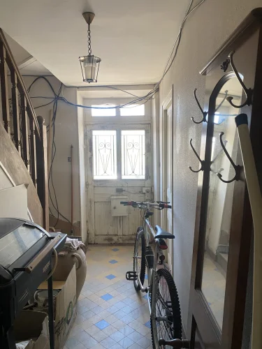 Large House with Part of it Needs Renovation photo 5
