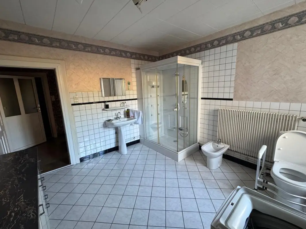 House for sale in Provencheres Et Colroy — 6 bedrooms, 195 m² photo 5