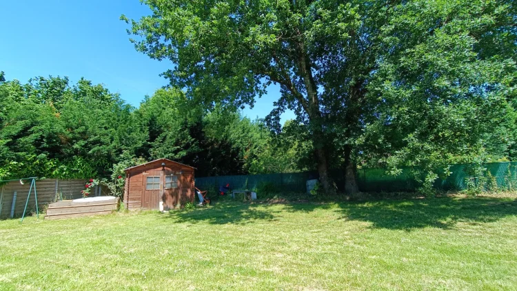 Recently Built Single-Storey Building. photo 4