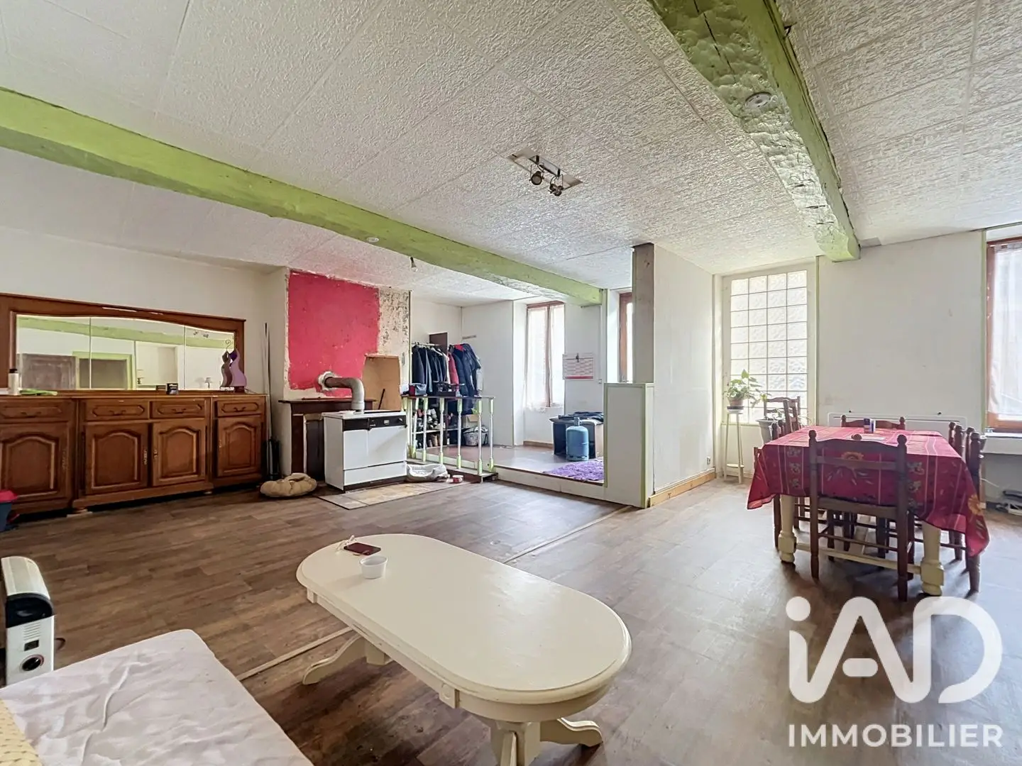 House for sale in Courson-les-Carrières — 2 bedrooms, 139 m²