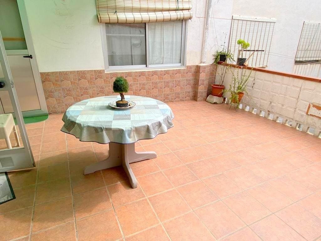 Flat for sale in Moixent, Valencia