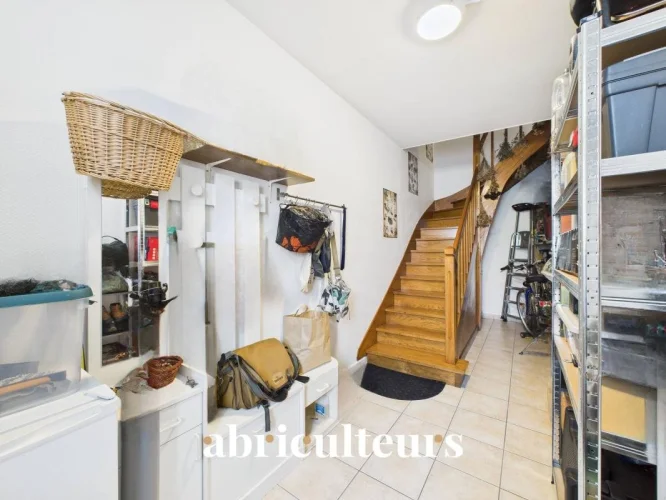 Spacious Apartment-House of 90 m² for Sale in Pont Saint Martin Town Center (44860) photo 2