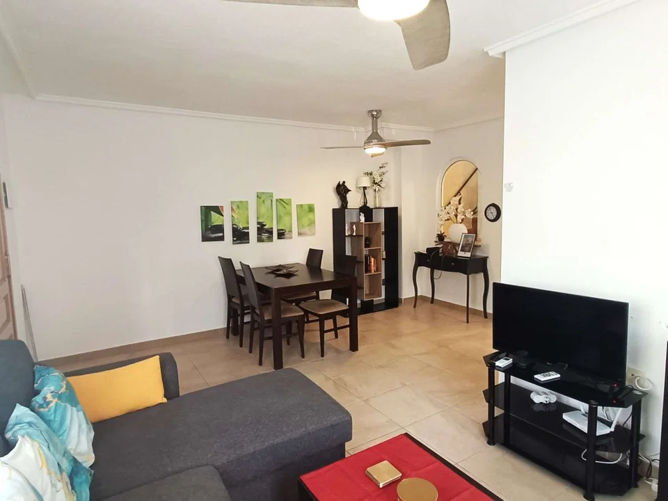 Terraced house in Los Altos, Alicante province photo 5