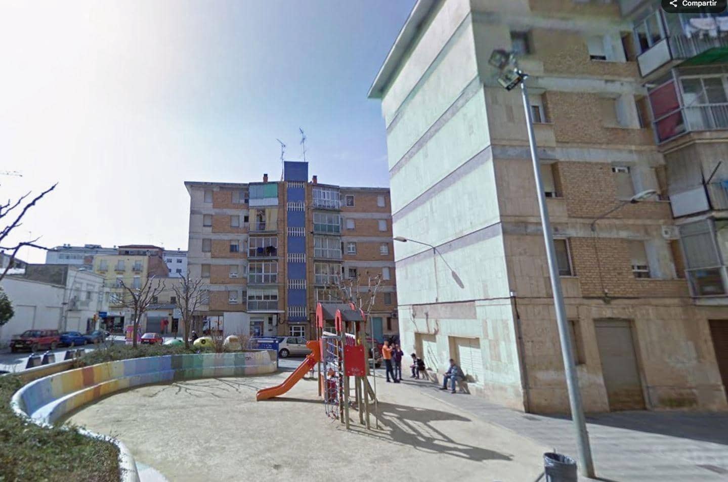 Flat for sale in Balaguer, Lleida photo 4
