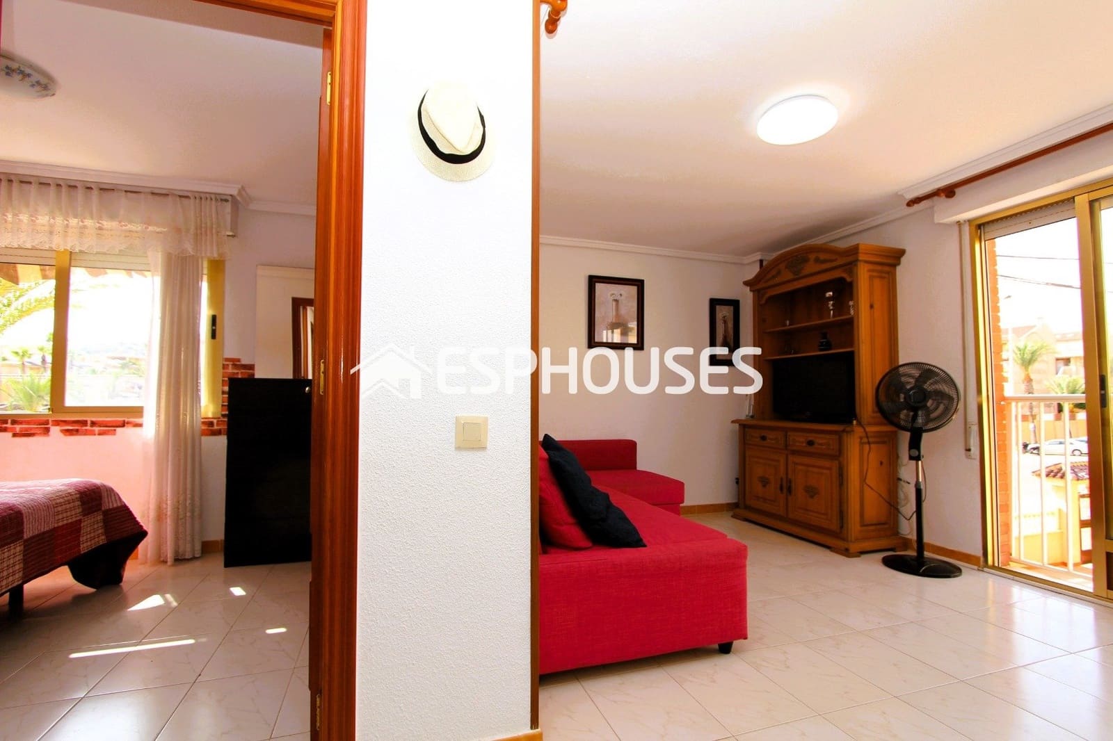 Apartment for sale in Guardamar Playa, Guardamar del Segura, Alicante photo 5
