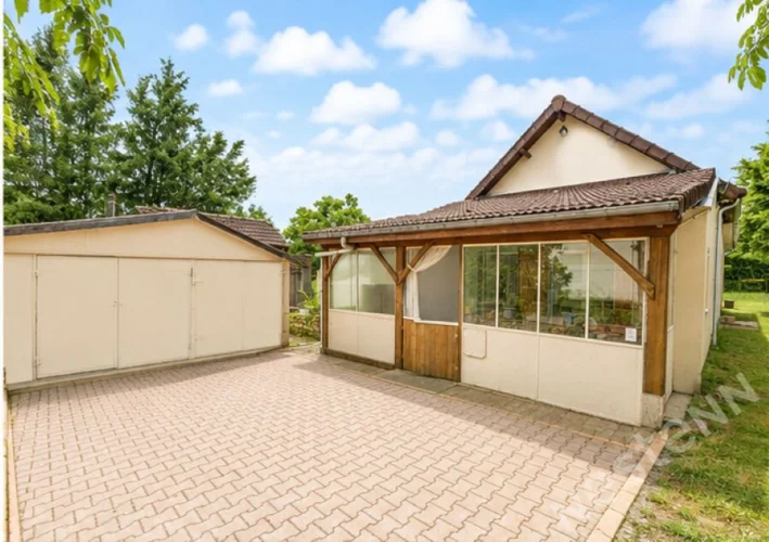 Charming 5-Room House for Sale in Saint Vallier, Quiet and Close to Schools
