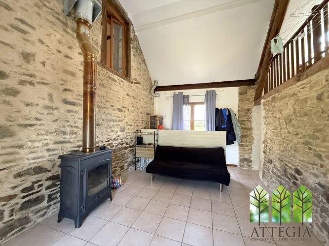 Country House with 6,228 m² of Land, in a Peaceful Hamlet Near Tercillat photo 2