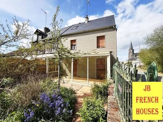 Semi-Detached Stone/Wood Clad and Slate Property(99.40 sqm), Situated in a Hamlet in a Peaceful