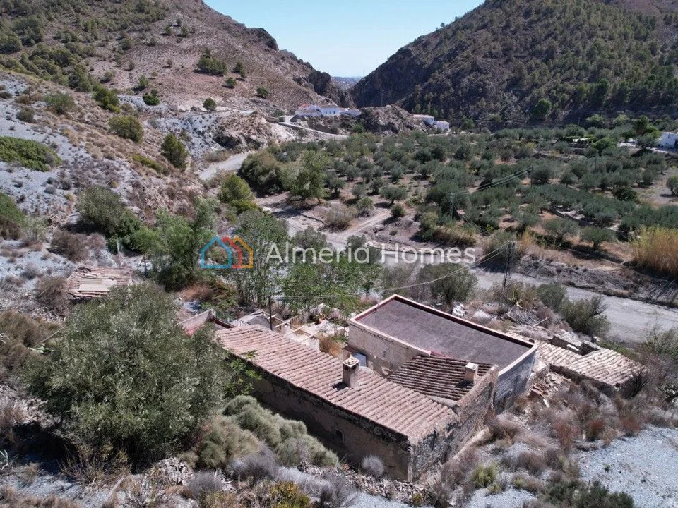 Country house in Oria, Almeria province photo 2