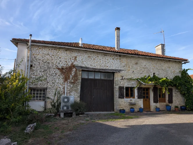 Authentic Detached Country House with Gite, Barn, Swimming