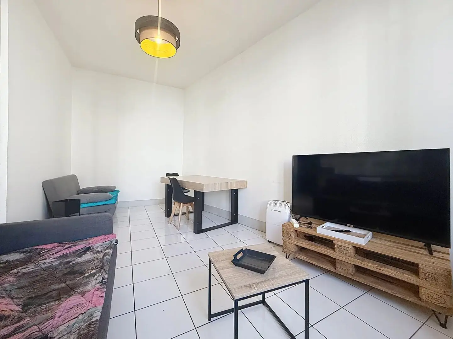Apartment for sale in Saint-Étienne — 1 bedroom, 47 m² photo 4