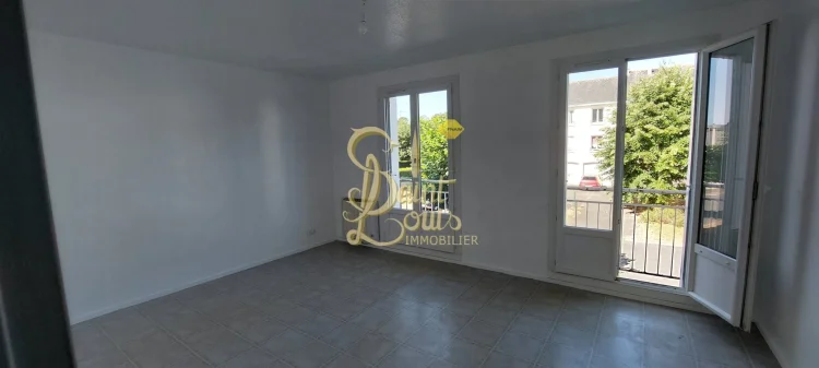 T3 Apartment of 62 m² - 2 Bedrooms - Garage photo 3