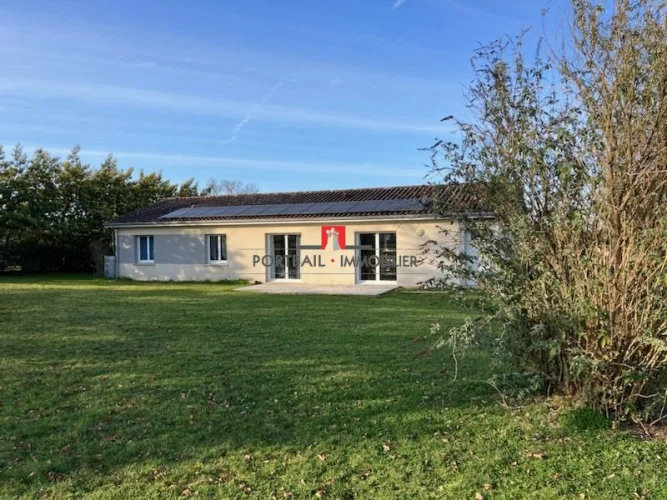 House for Sale in Lapouyade