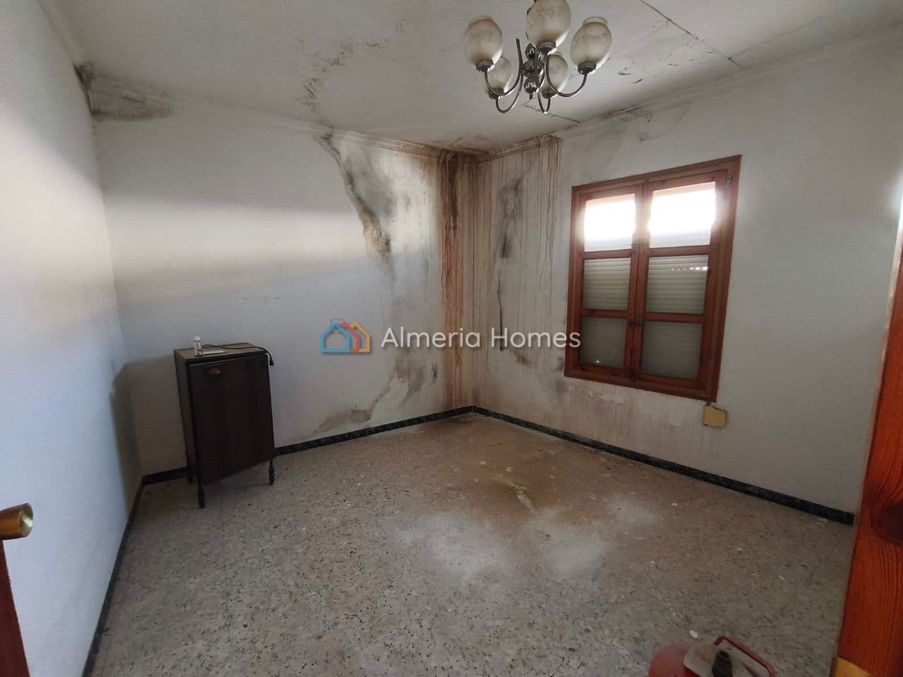 Townhouse for sale in Caniles, Granada photo 4