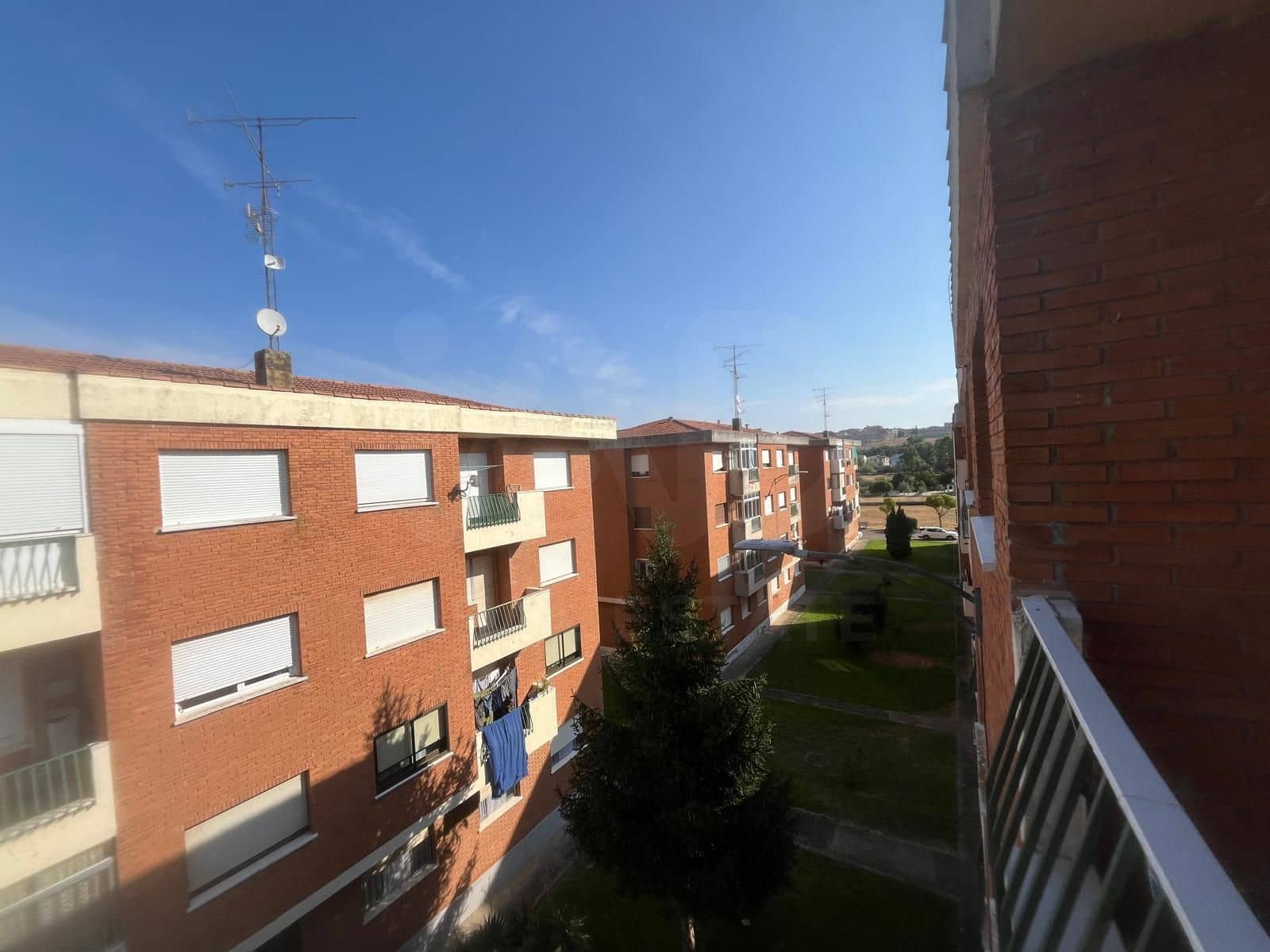 Apartment for sale in Ciudad Rodrigo, Salamanca photo 5