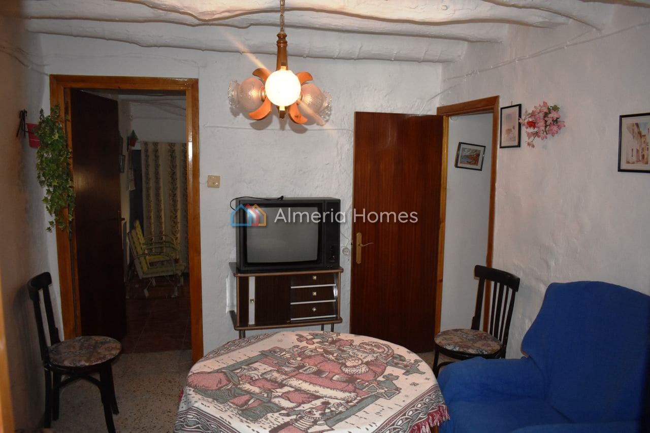 Townhouse for sale in Somontín, Almería photo 4