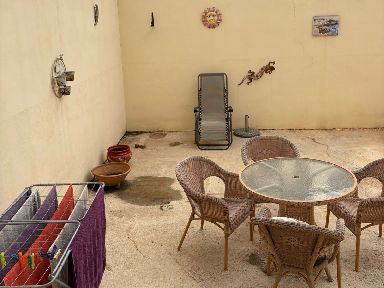 Townhouse for sale in Pinoso, Alicante photo 3