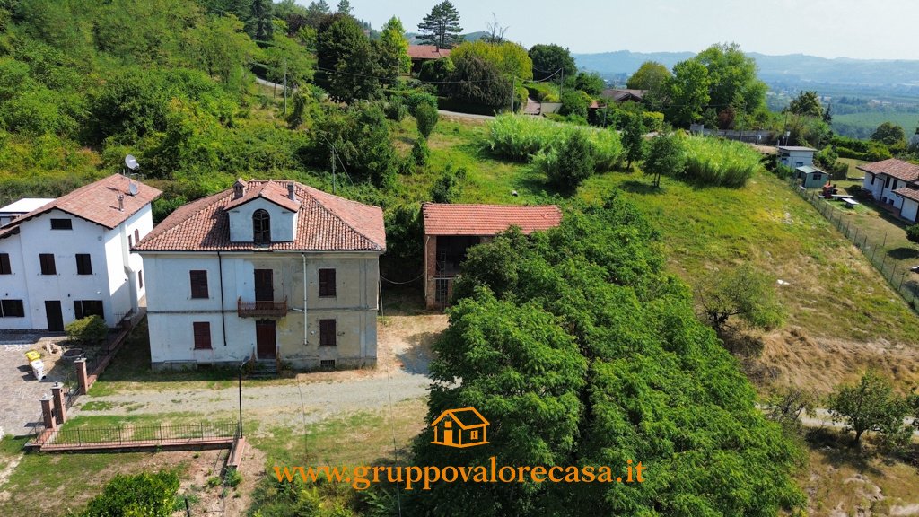 8 bedrooms house, 480 m² Acqui Terme, Alessandria (province) Montferrat photo 4