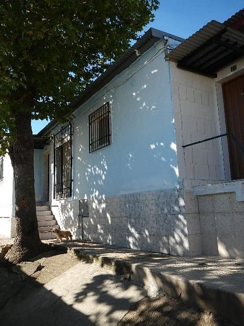 Semi-detached Villa for sale in La Estación, Badajoz city, Badajoz photo 3