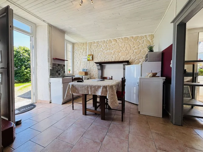 Semi-Detached Village House photo 2