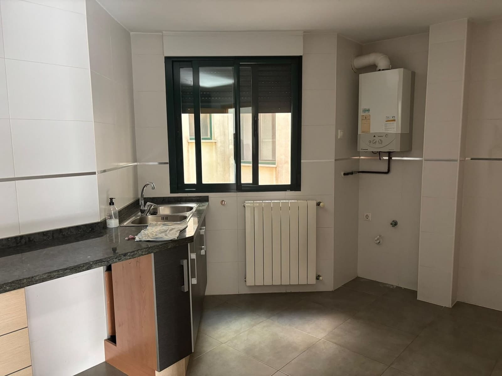 Apartment for sale in Alcoy / Alcoi, Alicante photo 2