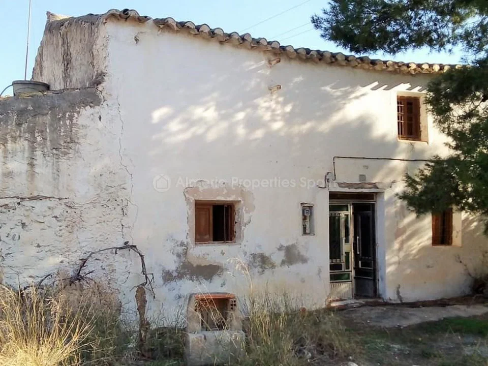 Farm house in Arboleas, Almeria province