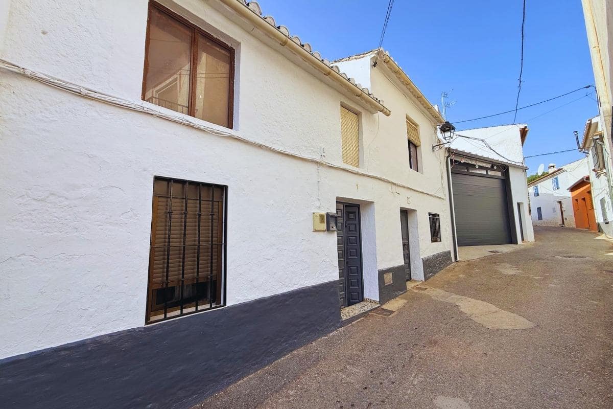 Villa for sale in Jatar, Granada photo 2