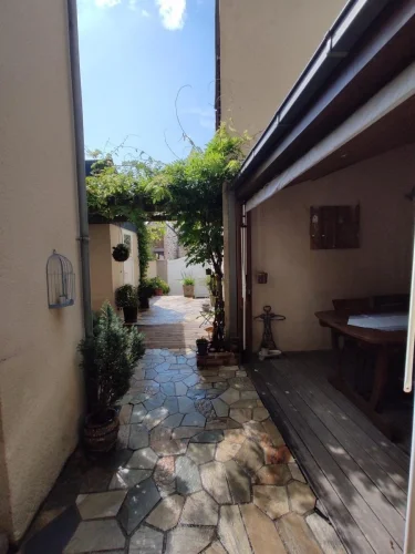 Townhouse with Commercial Premises
