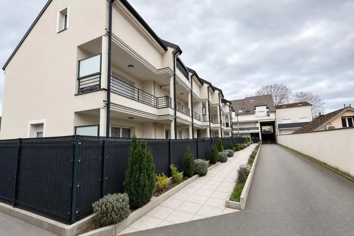 Apartment for sale in Villiers Le Bel — 2 bedrooms, 76 m²