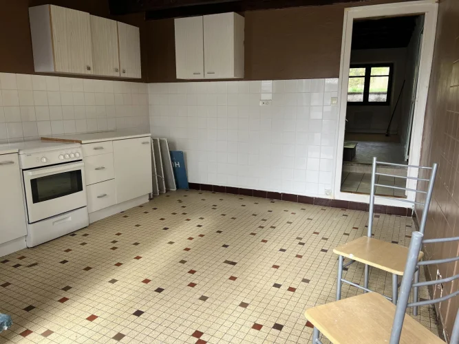 One or Two Bedroom Terrace House with Garden photo 3