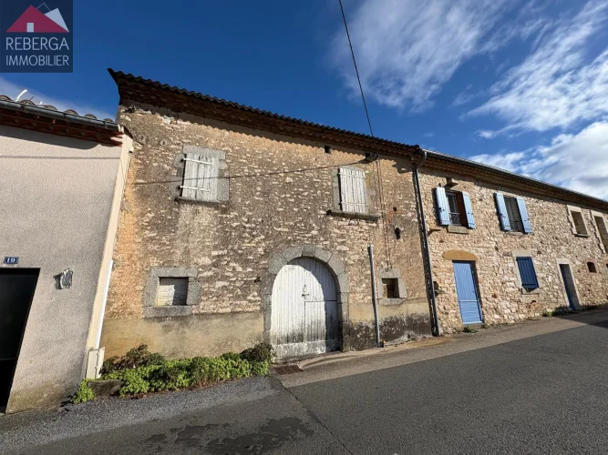 Augmontel House