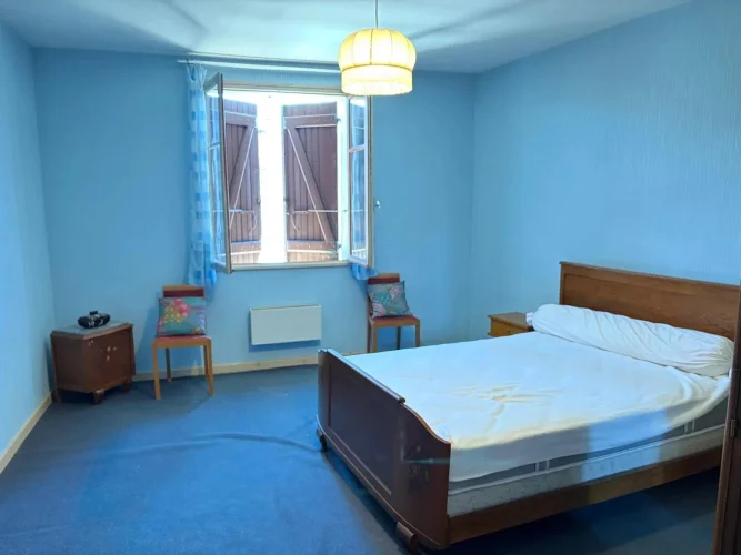 Spacious 5-Room House in Vic-Fezensac photo 4