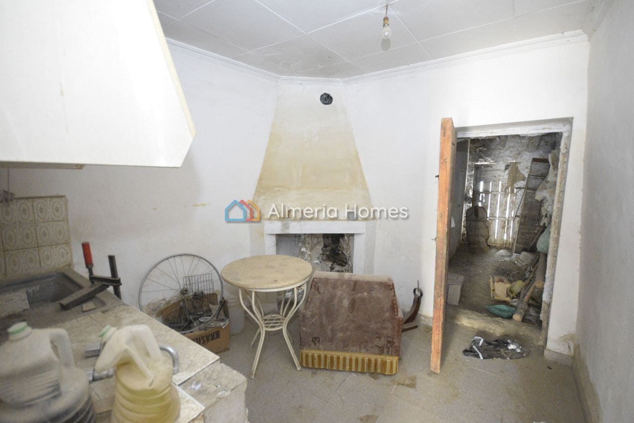 Townhouse for sale in Santopétar, Taberno, Almería photo 4
