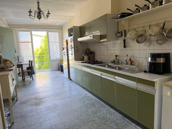 Village House with 3 Bedrooms and 2 Bathrooms photo 3