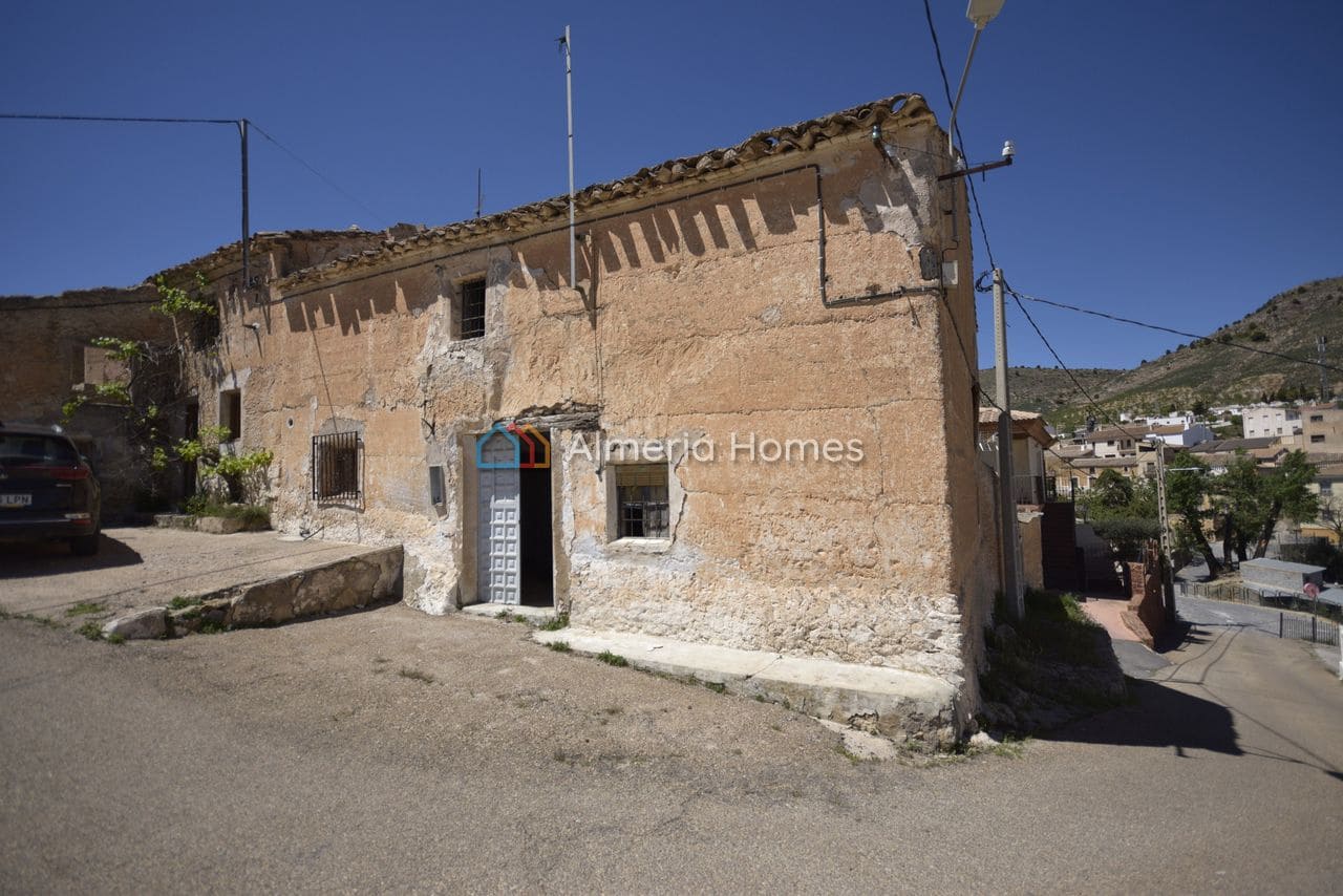 Townhouse for sale in Oria, Almería photo 2