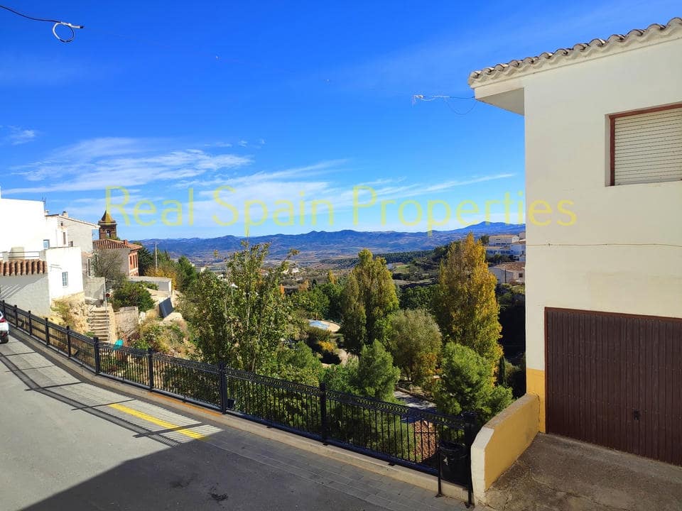 Townhouse for sale in Vélez-Blanco, Almería