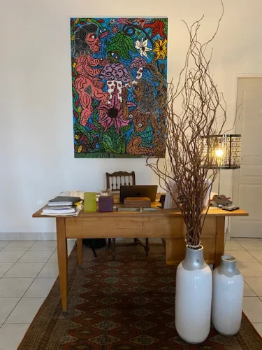Cosy, Quiet and Bright Duplex in a Renowned Historic Residence in the Heart of Béziers photo 4