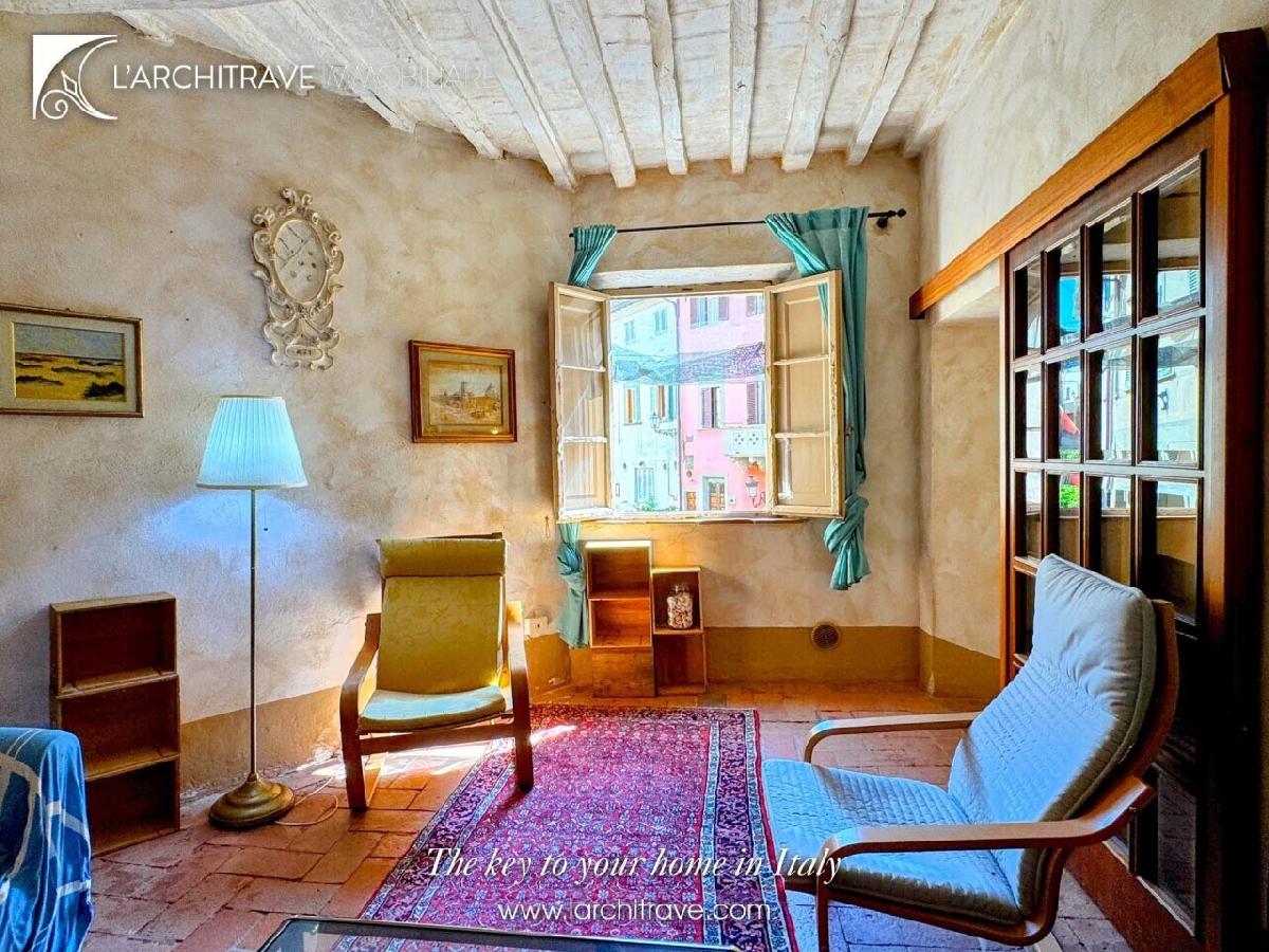 Property in Montopoli In Val D Arno