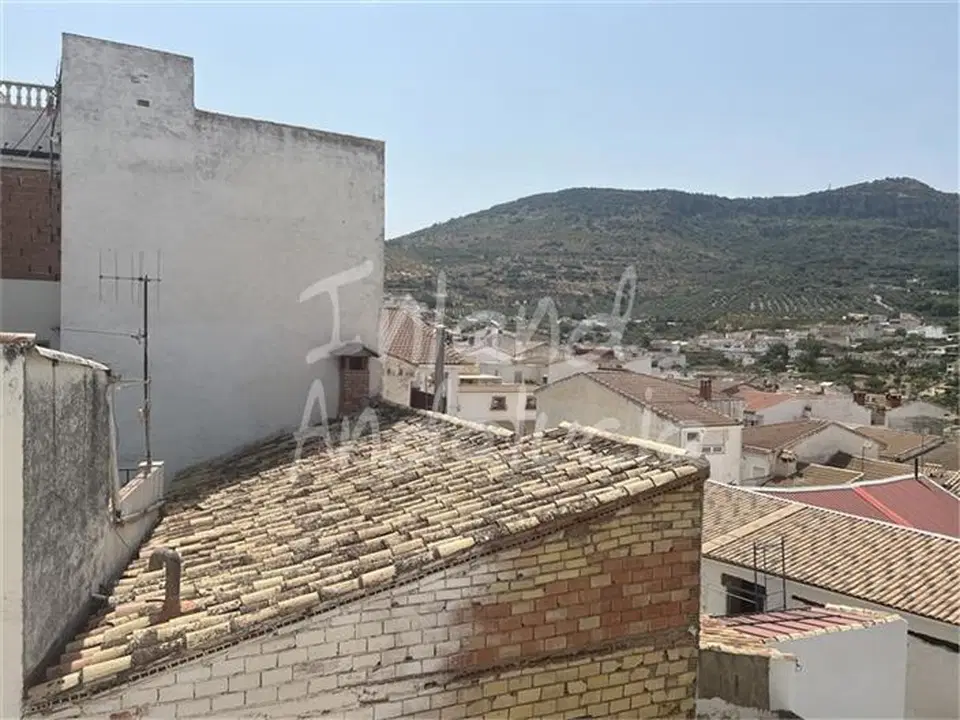 Town house in Castillo De Locubin, Jaen province photo 5