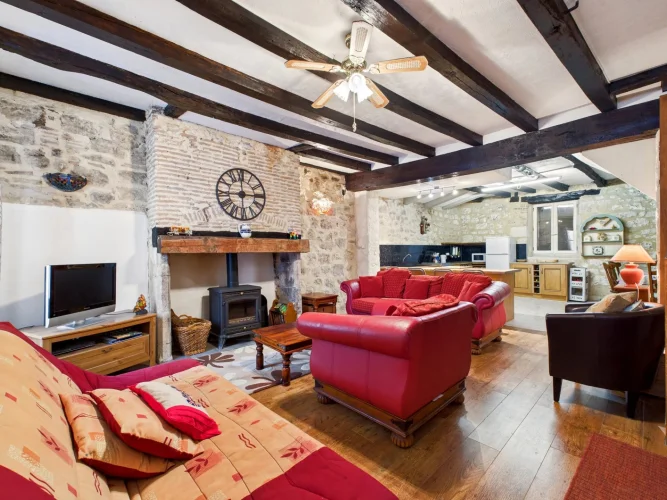 Charming Village House in the Heart of the Bastide of Tournon D'agenais photo 3