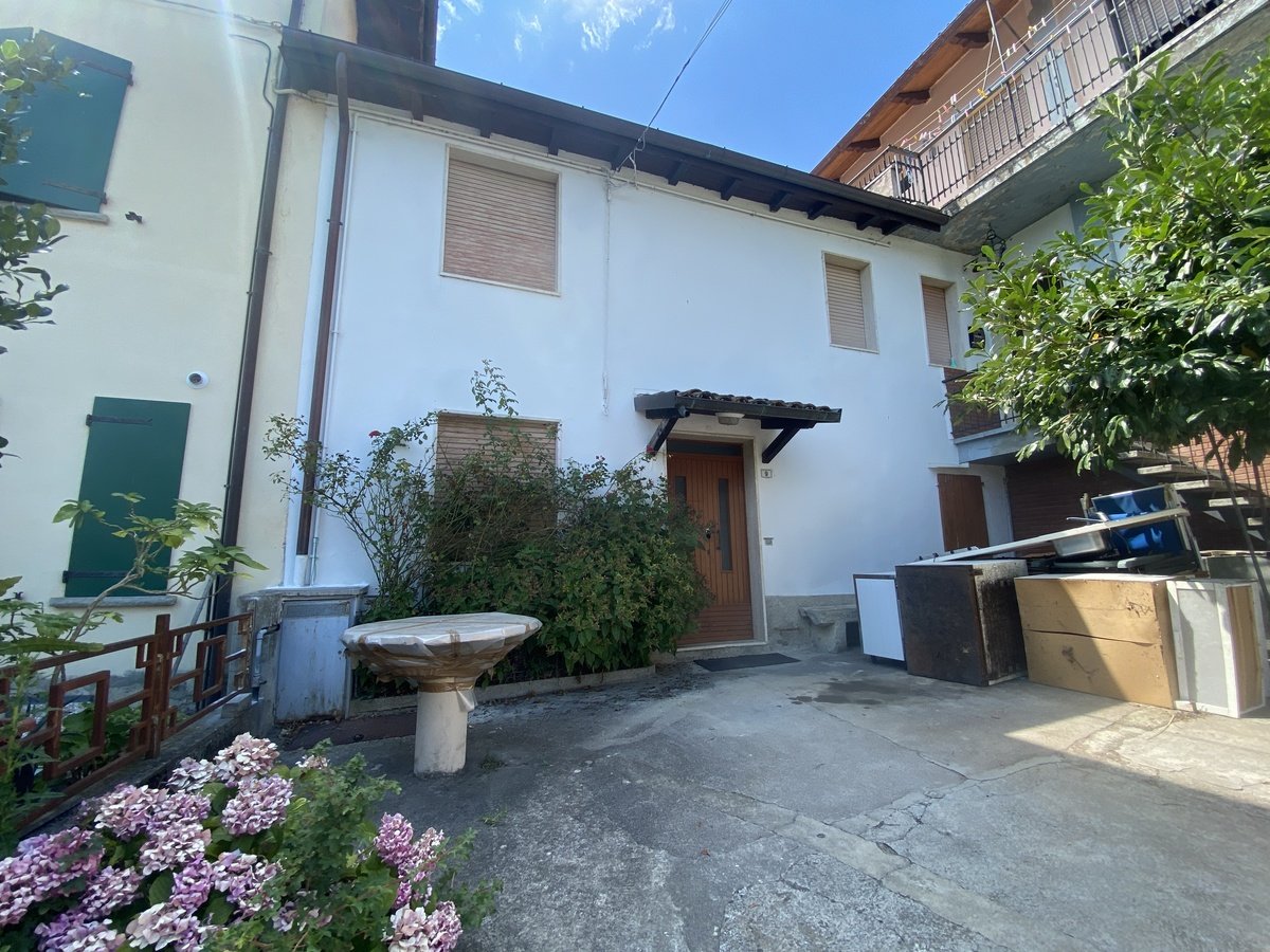 Property in Castel Di Casio