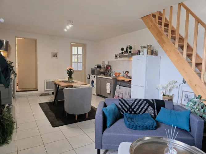 Two-Unit Rental Property in in Verteuil-Sur-Charente photo 3