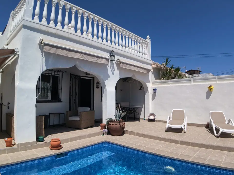 Villa in Villamartin, Alicante province photo 4